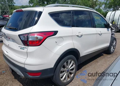 2017 Ford Escape Titanium из США, поврежденный, VIN 1FMCU0JD2HUC46602